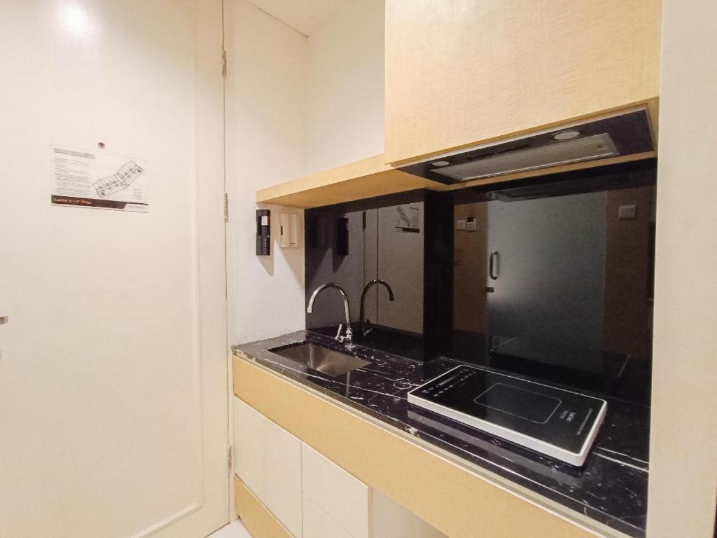 Brits Hotel Karawang Exteriér fotografie